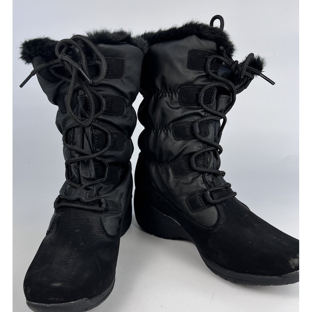 Khombu Celia Womens 7.5 M Black Winter Snow Boots Faux Fur Lace Up Wedge